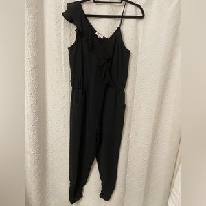 Parker new/no tags ruffled jumpsuit w/pockets and adjustable straps size 6.